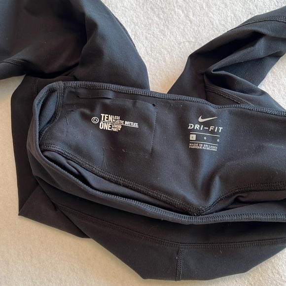 Nike Dri-fit capri leggings - Picture 5 of 5